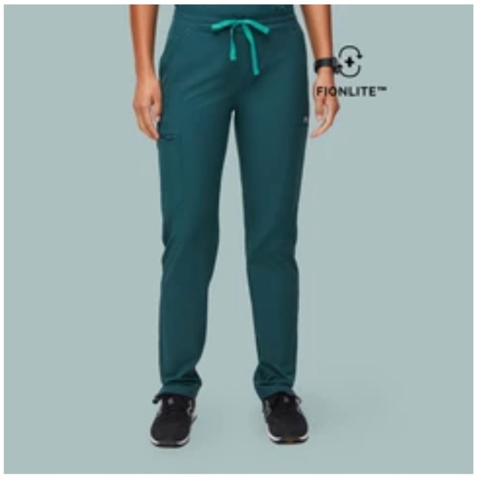 Figs Caribbean Blue Fionlite scrub pant XSP / SP